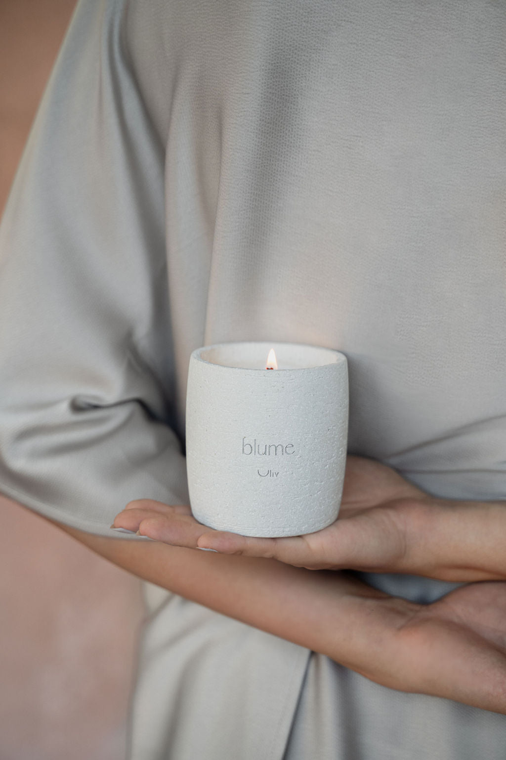 BLUME STONEWARE CANDLE