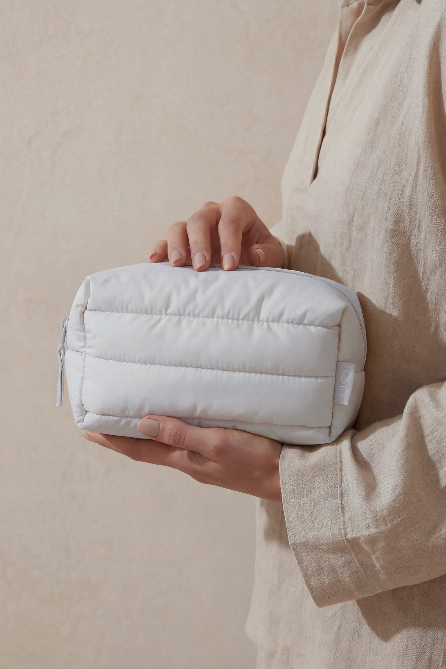 THE QUILTED POUCH